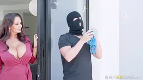 Bosomed Cougar At The Stepmoms Panty Bandit - Ava Addams And Van Wylde