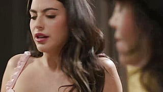 Sexy Yhivi Gets Massage By Gal Ritchie