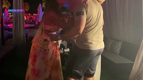 eu e a thay ksada beijamos um desconhecido na balada