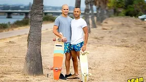 Frankie Takes Control: Bareback Domination Over Chris – SeanCody