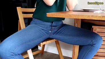 Sinn Sage peeing her tight jeans at restaurant