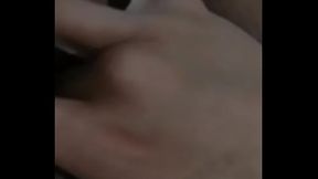 Novinha se masturbando