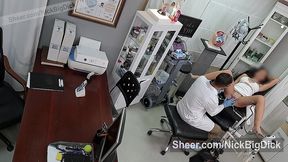 ginecologo cachondo se corre dentro del cono de esta preciosa chica virgen