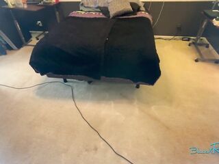 Vacuuming My Bedroom MILF HOUSEWIFE HOUSECLEANING