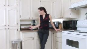 Goofy looking blond dude welcomes blowjob from Milf on kitchen counter