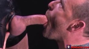 Wet dick blowing with hardcore fisting for muscular dudes