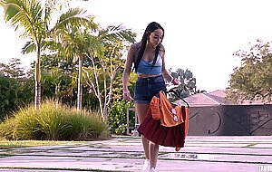 Melanie hicks & gaby ortega, free use step family halloween, vol 1