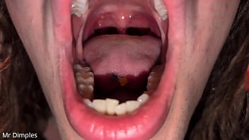 Giant vores another intruder