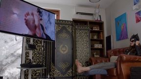 Stella Watch And Admire Her Own Clips - Bare Feet - Polish And English Language - HD 2560x1440