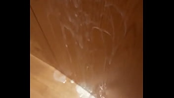 Insane cumshot