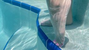 Wrinkled Soles Underwater