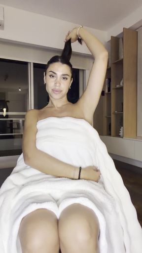 Big-titted amateur on OnlyFans