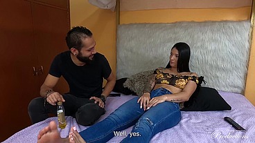 Foot Massage Turns Into A Passionate Forbidden Session Between StepCousins In The Living Room