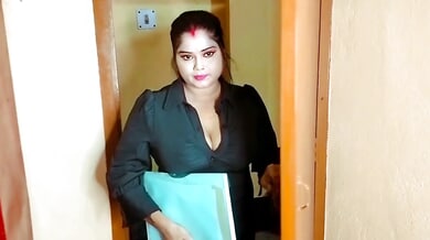 Curvy Indian woman auditions as personal secretary in lingerie casting