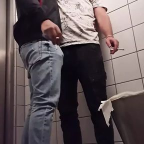 Fuck &#039;n Smoke at a Public Toilet