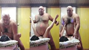 essa novinha safadinha sempre que sai do colegio ela passa na casa tiuzao pra dar gostosinho