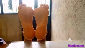 Flawless Highly Arched Feet - HD MP4