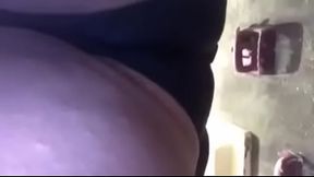 Tocando mi penesito y usando panties negras