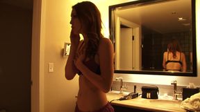 Hot chick with a round bubble ass gets fucked