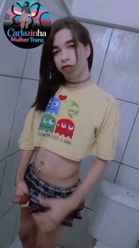 She Carla Young Shemale Woman in Short Shorts and Naughty Panties