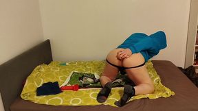 Nerdy Butt Slut's Midweek Relaxation - Part 1