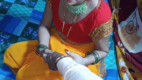 On Rakshabandhan, step sister tied Rakhi to step brother and got pussy fucked as gift