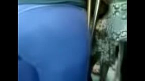 culona peruana en tren 1