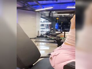 ?APG EVA-01? TEEN ASIA GAL WITH YOGA PANTS GYM ENCHANTING BOOTY AMATEUR