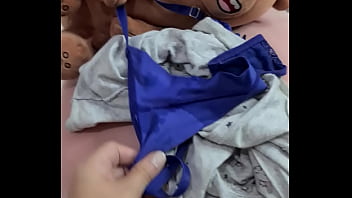Quer ver como essa calcinha ficou tao molhada??.. entra no : bolivianamimi
