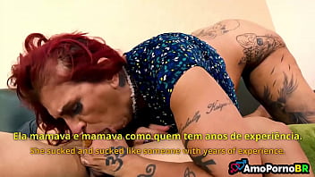 Apreendi muito com uma mulher divorciada de 50 anos, madrasta do meu melhor amigo