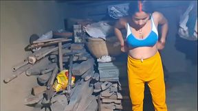 Desi Indian Boy friend &amp_ Girl friend Outdoor sex turns into A Hardcore Hungry Desi bhabhi sucking and riming