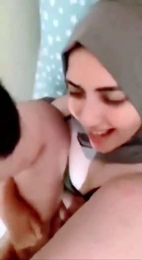 Curvy hijabi babe gets naughty at home