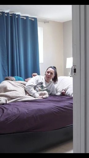 Gaslighting My Clueless Boyfriend While I Fuck My Co-worker