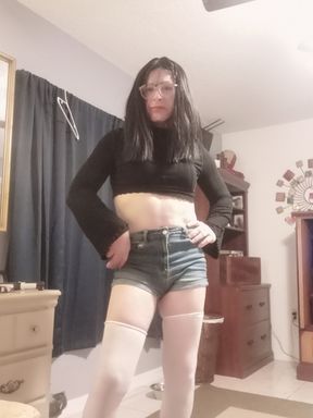 Shaved crossdresser in black panties