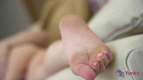 Awesome Sydney's sexy feet porn