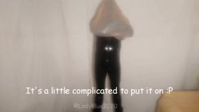 Gay latex catsuit mansturbates with mini vacuum bag