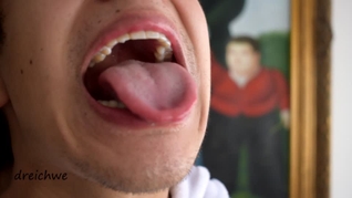 Deliciosa lengua con placer de mamar verga