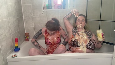 Sploshing with Sammie