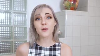 Teen blonde Jamie Jett gets pounded on a kitchen table