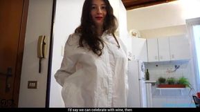 First Meeting Anal Encounter with a Stunning Brunette from a Dating Site