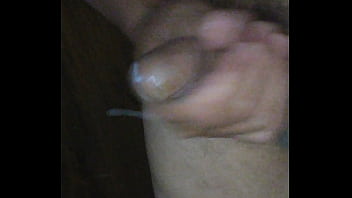 I&#039_m so horny I drop cum everywhere. Who wants some milk?