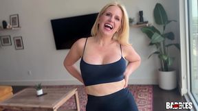 kristen kindle fucks stranger from the gym
