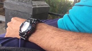 Latino chacal tempts me with his bulge: part 3 of intense tension