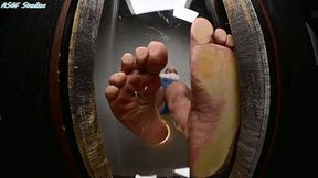 K's baresoles flattening two tinies- MOV