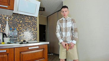 Should Twink Evgeny Jerk Off Before A Date?