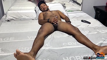 PEGUEI MARCIO BAIANO OFFICIAL NO FLAGA BATENDO PUNHETA CAI DE BOCA EMCIMA DO PAU E ACABEI LEVANDO O GOZO NO MEU ROSTO