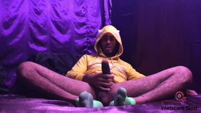 Yellow cat hoodie (ep.2) (4 k)