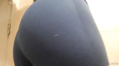 She arrives after the gym, frantically takes off her clothes and has a desperate, delicious pee