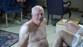 Christina Gives a Good Face Stomping - FULL HD 1080p WMV