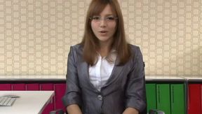 Pretty-Faced Beauty from Japan Sucks & Swallows Hard–Uncensored Blowjob Queen!